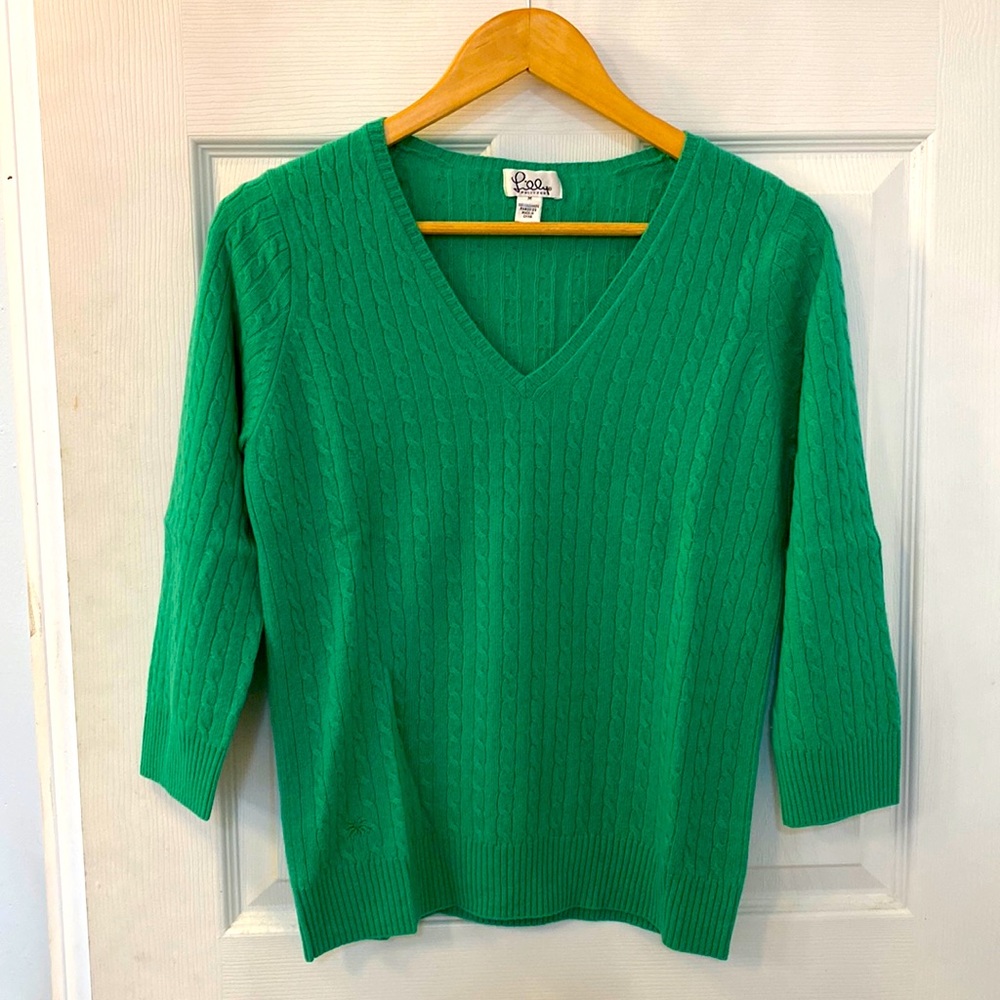 Lilly Pulitzer Kelly green cable knit sweater Size Med 100% cashmere